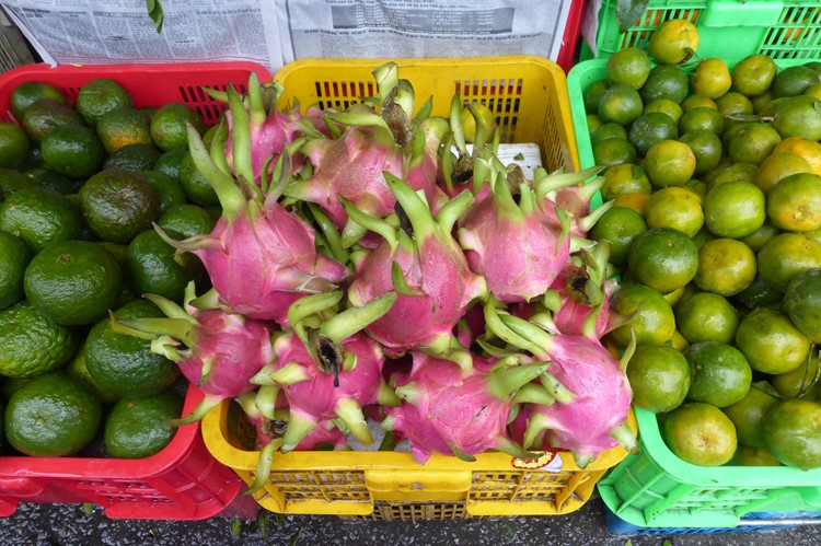 Fruit op de markt van Hué, Vietnam